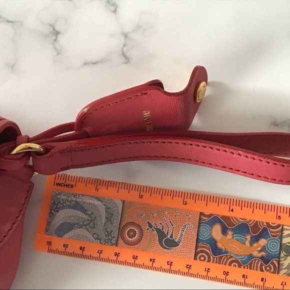 Miu Miu Miu clutch smooth antique leather deliberately stained to look old - Picture 12 of 16